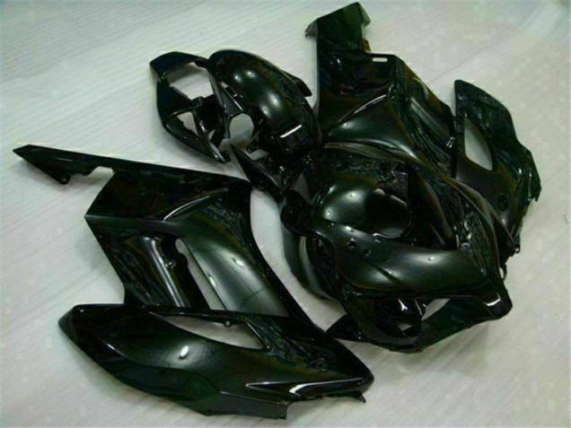 Affordable 2004-2005 Glossy Black Honda CBR1000RR Motorcycle Fairing UK