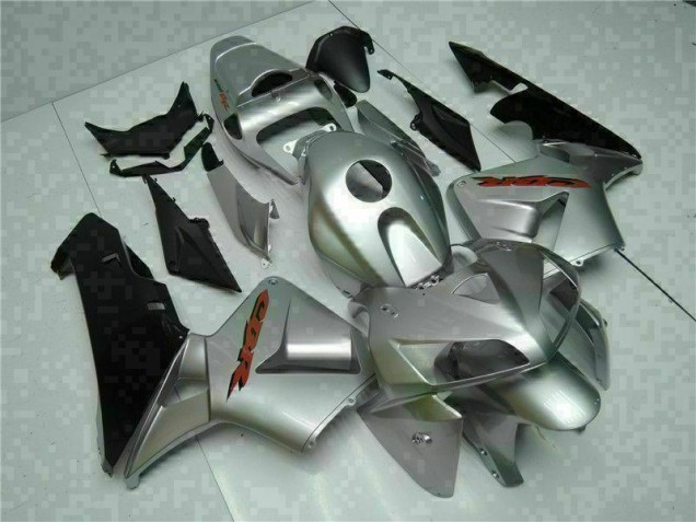 Affordable 2005-2006 Silver Honda CBR600RR Bike Fairing Kit UK