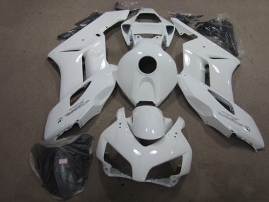 Affordable 2004-2005 White Honda CBR1000RR Bike Fairing Kit UK