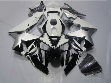 Affordable 2005-2006 Black White Honda CBR600RR Motorcycle Fairings UK